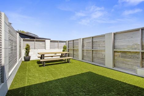 Photo of property in 1/50 Mandalay Terrace, Khandallah, Wellington, 6035