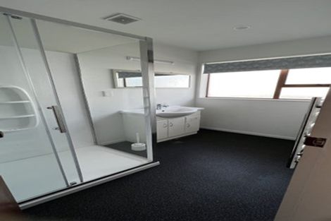 Photo of property in 2/11 Eagle Street, Karori, Wellington, 6012