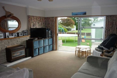 Photo of property in 37 Lewis Street, Glenview, Hamilton, 3206