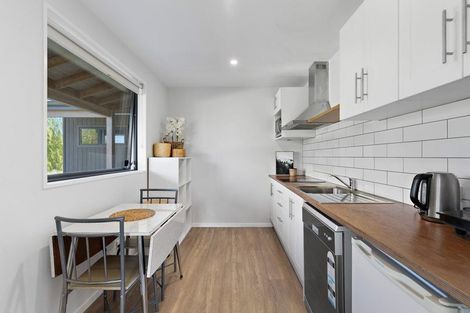 Photo of property in 8 Trench Hill Road, Frankton, Queenstown, 9371