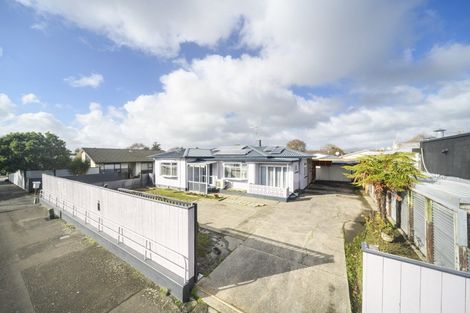 Photo of property in 698 Pioneer Highway, Takaro, Palmerston North, 4412