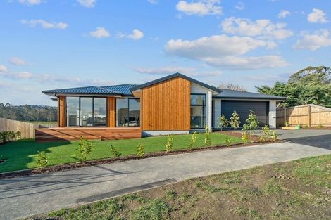 Photo of property in 4 Barnfields Close, Halswell, Christchurch, 8025