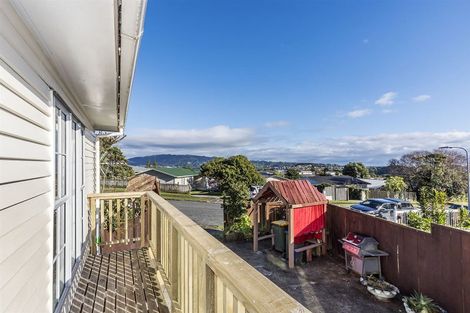 Photo of property in 108 Arahura Crescent, Waitangirua, Porirua, 5024