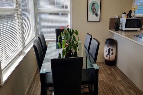 Photo of property in 42 Edinburgh Avenue, Rosehill, Papakura, 2113