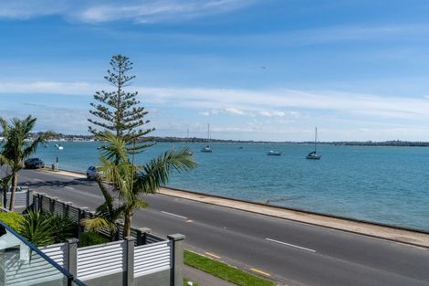 Photo of property in 8 The Parade, Bucklands Beach, Auckland, 2012