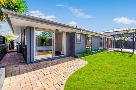 Photo of property in 640a Te Atatu Road, Te Atatu Peninsula, Auckland, 0610
