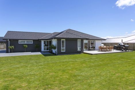 Photo of property in 18 Harakeke Drive, Wharewaka, Taupo, 3330