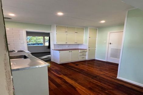 Photo of property in 34 Wainuiomata Road, Wainuiomata, Lower Hutt, 5014