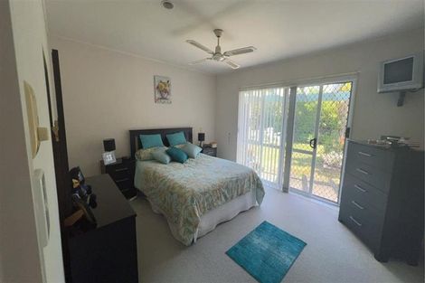 Photo of property in 123 Golfland Drive, Golflands, Auckland, 2013