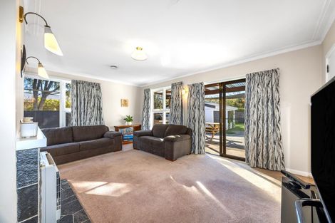 Photo of property in 19 Landsdowne Terrace, Cashmere, Christchurch, 8022