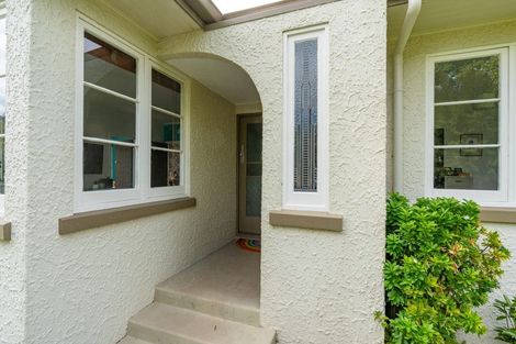 Photo of property in 37 Storey Avenue, Forest Lake, Hamilton, 3200