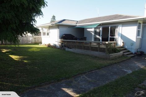 Photo of property in 57 Hall Road, Matua, Tauranga, 3110
