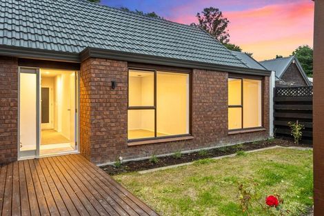 Photo of property in 6b Rubens Place, Burnside, Christchurch, 8053