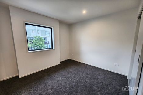 Photo of property in 86 Glidepath Road, Hobsonville, Auckland, 0616