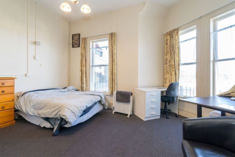 Photo of property in 8 Heriot Row, Dunedin Central, Dunedin, 9016