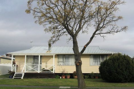 Photo of property in 28 Harris Street, Greenmeadows, Napier, 4112