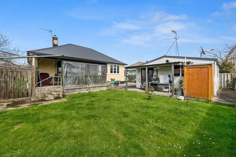 Photo of property in 57 Alfred Street, Fairfield, Hamilton, 3214