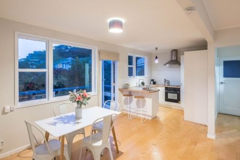 Photo of property in 1/12 Norna Crescent, Kelburn, Wellington, 6012