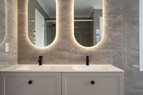 Photo of property in 28 Farnworth Terrace, Churton Park, Wellington, 6037