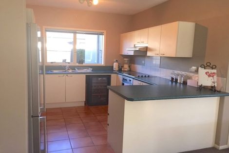 Photo of property in 33 William Dawson Crescent, Wigram, Christchurch, 8025