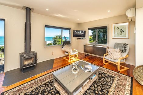 Photo of property in 18 Sunset Parade, Kai Iwi, Whanganui, 4574