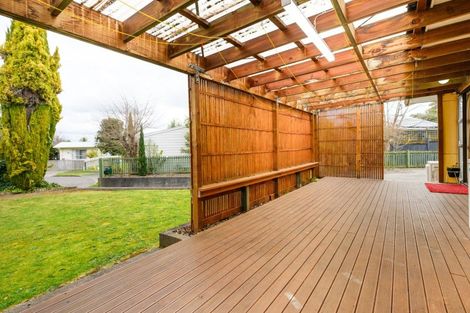 Photo of property in 8 Craven Court, Ashhurst, 4810