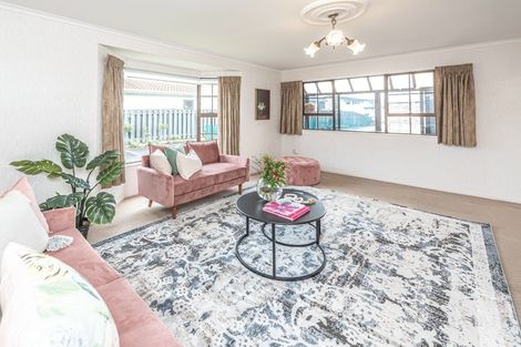 Photo of property in 6b Akepiro Place, Tawhero, Whanganui, 4501