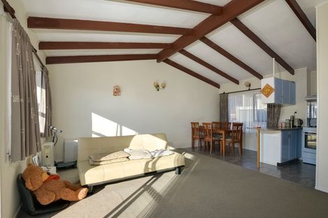 Photo of property in 2/29 Rogan Street, Mount Roskill, Auckland, 1041