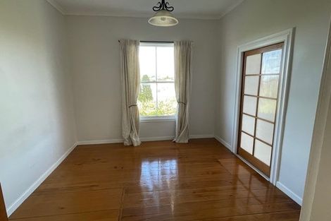 Photo of property in 15a Sarawia Street, Newmarket, Auckland, 1052