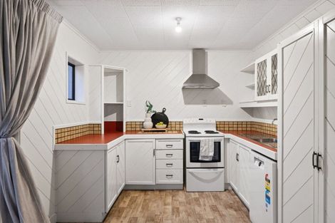 Photo of property in 20 Lysnar Street, Okitu, Gisborne, 4010