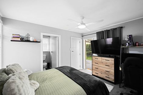 Photo of property in 83 Bryant Road, St Andrews, Hamilton, 3200