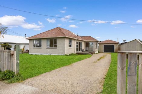 Photo of property in 27 Wilson Street, Waverley, 4510