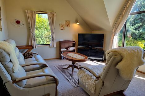 Photo of property in 5 Burnett Place, Lake Tekapo, 7999