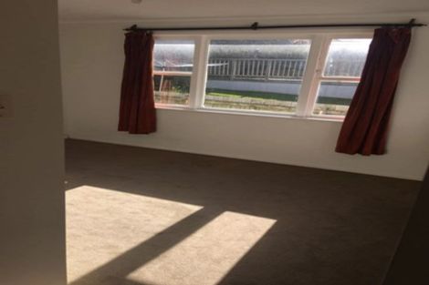 Photo of property in 23 Sheridan Drive, New Lynn, Auckland, 0600