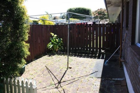 Photo of property in 1/47 Prince Regent Drive, Half Moon Bay, Auckland, 2012