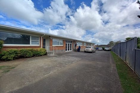 Photo of property in 2/77 Mangere Road, Otahuhu, Auckland, 1062