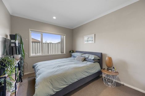 Photo of property in 14 Palliser Place, Poraiti, Napier, 4112