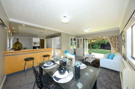 Photo of property in 14 Strathean Avenue, Avonhead, Christchurch, 8042