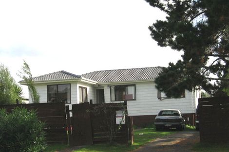 Photo of property in 8 Karepo Crescent, Ranui, Auckland, 0612