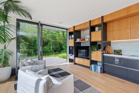 Photo of property in 1 Wood Lane, Fendalton, Christchurch, 8014