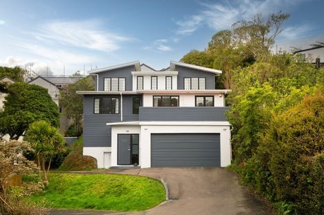 Photo of property in 154a Newlands Road, Newlands, Wellington, 6037