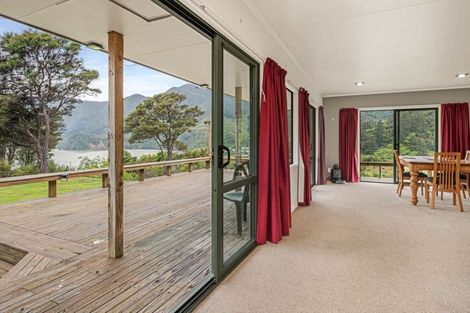 Photo of property in 3 Soucis Lane, Okiwi Bay, French Pass, 7193