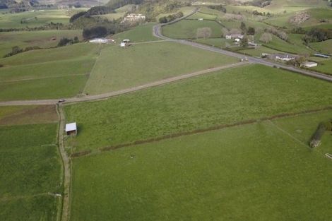 Photo of property in 21 Spargo Road, Huirangi, New Plymouth, 4373