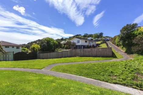 Photo of property in 8 Ensign Lane, Whitby, Porirua, 5024