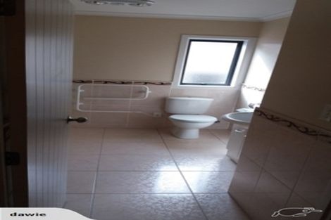 Photo of property in 62 Huntington Drive, Huntington Park, Auckland, 2013