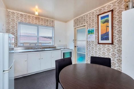 Photo of property in 2/18 Prictor Street, Papakura, 2110