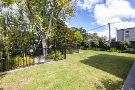 Photo of property in 79 Fendalton Road, Fendalton, Christchurch, 8014