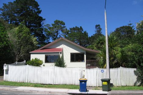 Photo of property in 2 Abbeygate Street, Birkdale, Auckland, 0626