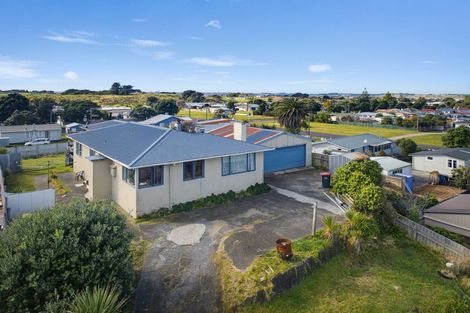 Photo of property in 43b Bamber Street, Castlecliff, Whanganui, 4501