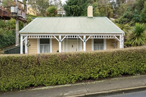 Photo of property in 82 Glen Road, The Glen, Dunedin, 9011